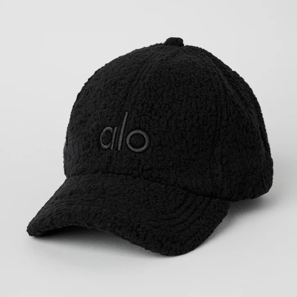 Like New Micro Sherpa Off-Duty Cap